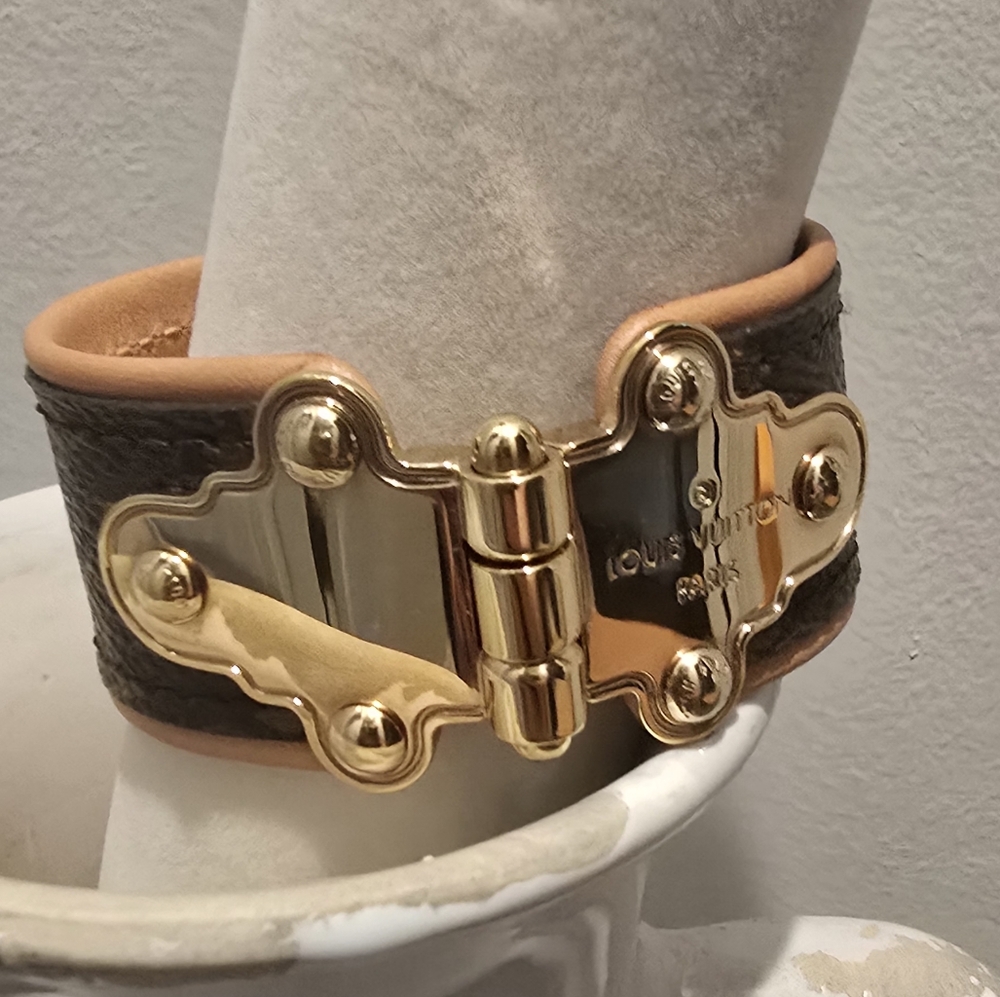 Louis Vuitton Gold and Brown Bracelet never worn